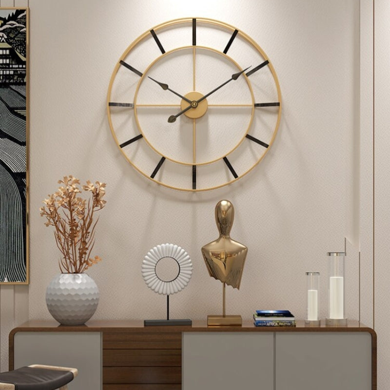 GLIMPSE | Luxury decorative wall clock in gold and black metal