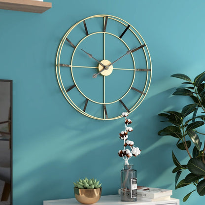 GLIMPSE | Luxury decorative wall clock in gold and black metal