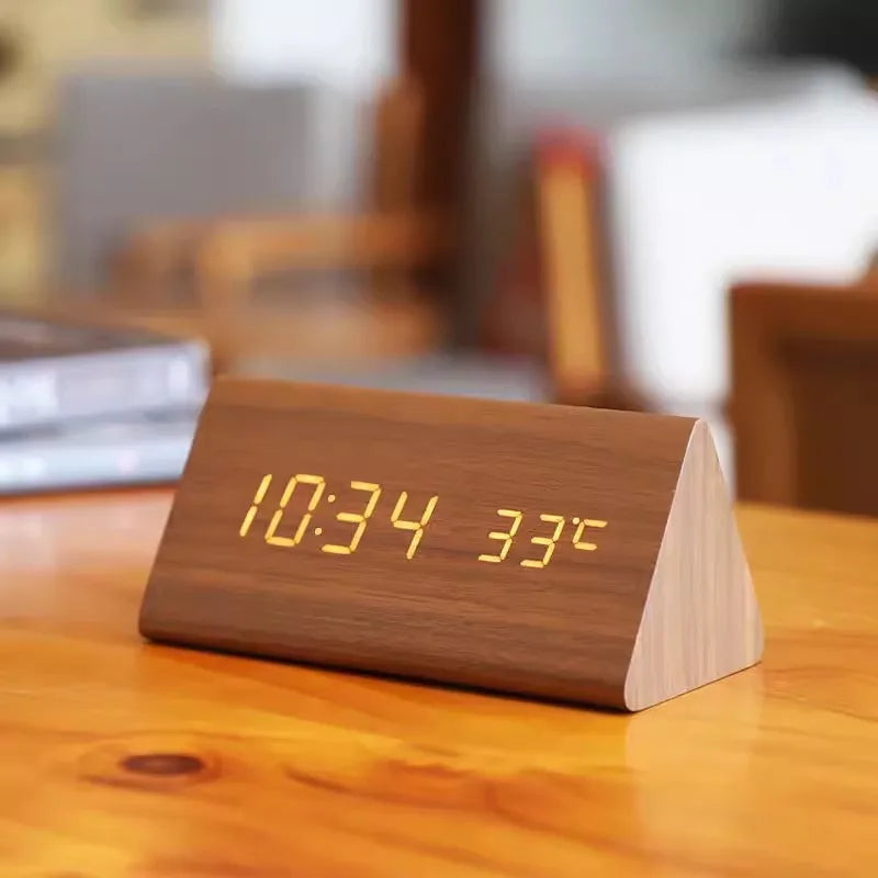 GLIMPSE | Wooden LED Alarm Clock with Temperature Display and Voice Control