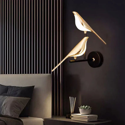 GLIMPSE | Majestic Avian Wall Lamp