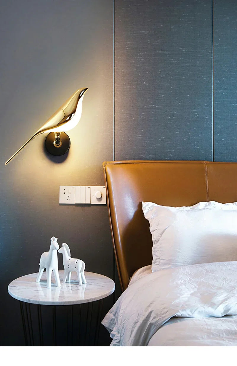 GLIMPSE | Majestic Avian Wall Lamp