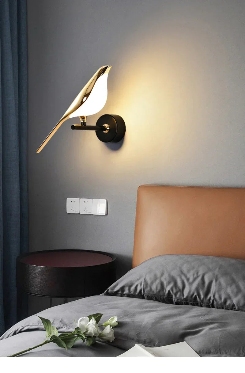 GLIMPSE | Majestic Avian Wall Lamp