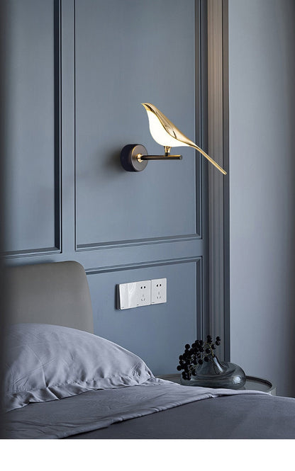 GLIMPSE | Majestic Avian Wall Lamp