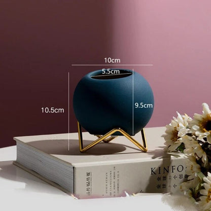 GLIMPSE |  Stylish Round Planter with Metal Base