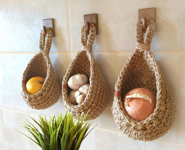 GLIMPSE | Vintage woven products Wall hanging baskets