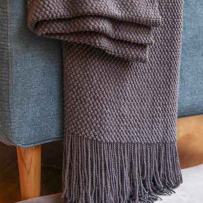 GLIMPSE | Boho knitted frieze blanket