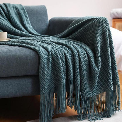 GLIMPSE | Boho knitted frieze blanket