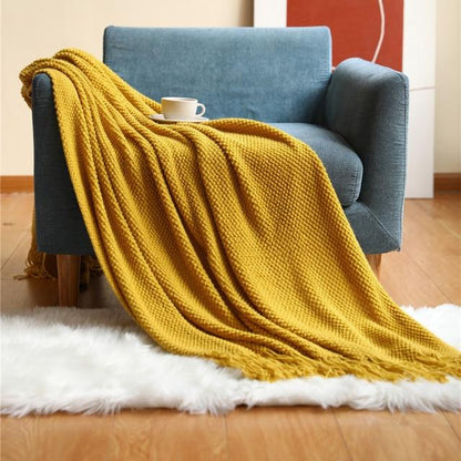 GLIMPSE | Boho knitted frieze blanket