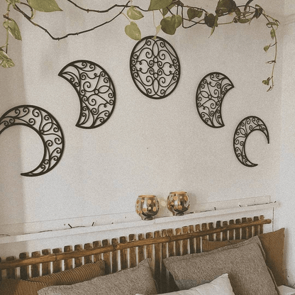 GLIMPSE | Rustic Wooden Moonphase Wall Decor